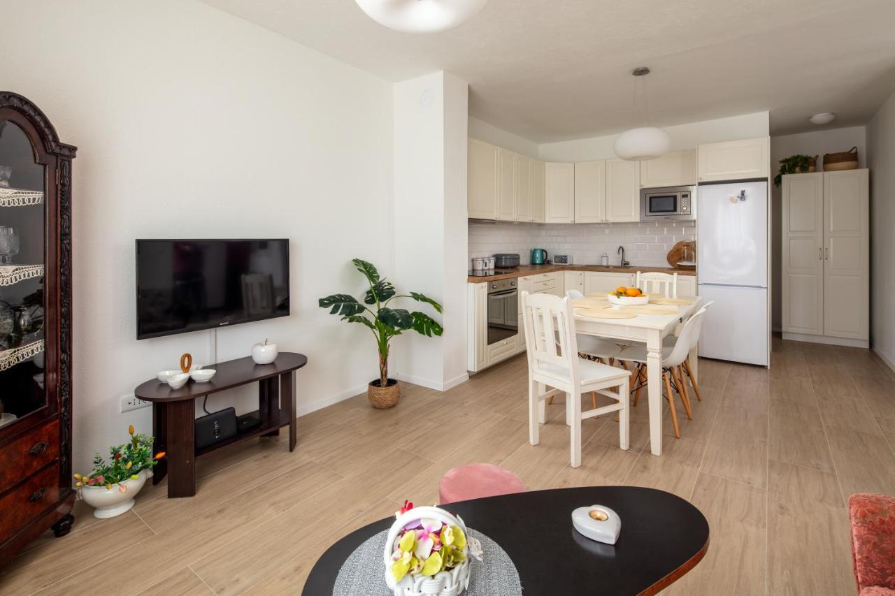 Holiday Home Vallis Povlja  Ngoại thất bức ảnh