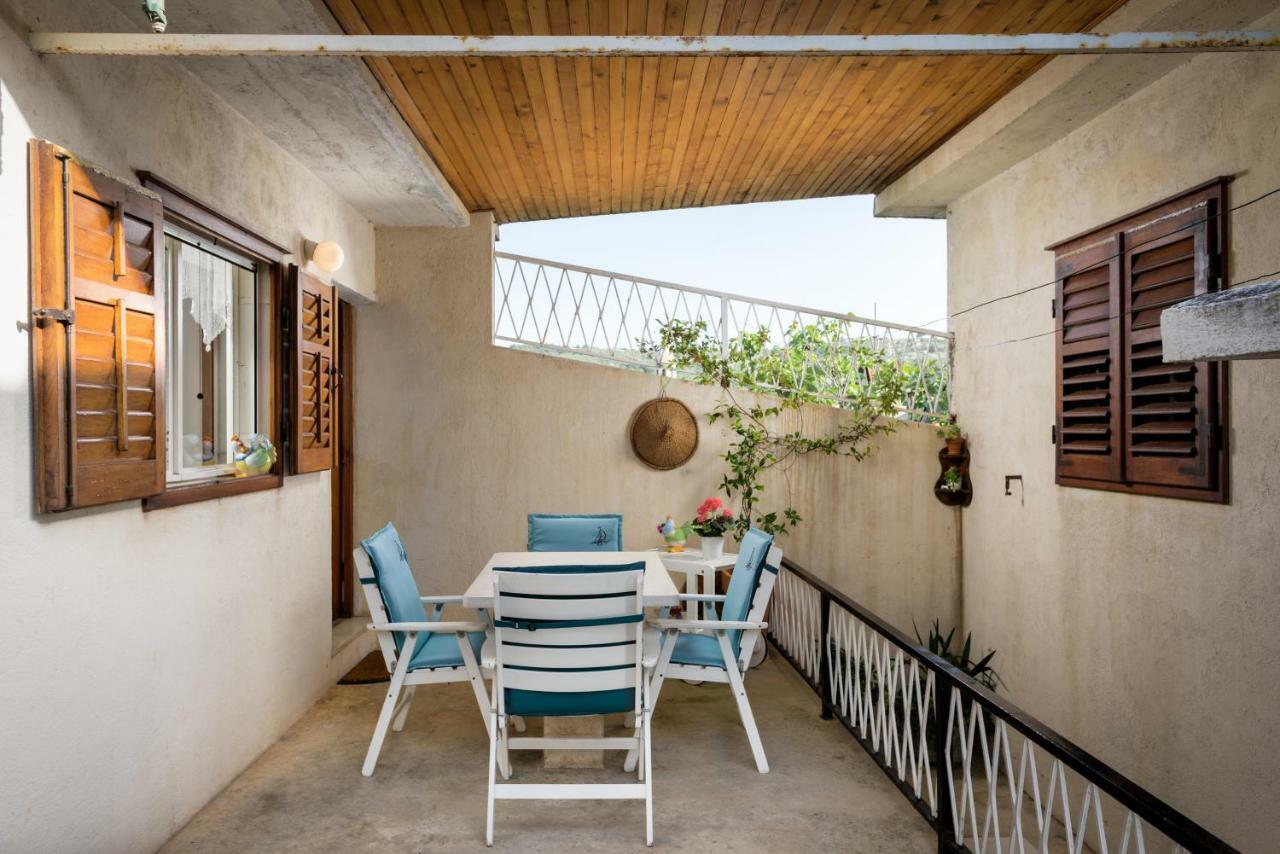 Holiday Home Vallis Povlja  Ngoại thất bức ảnh